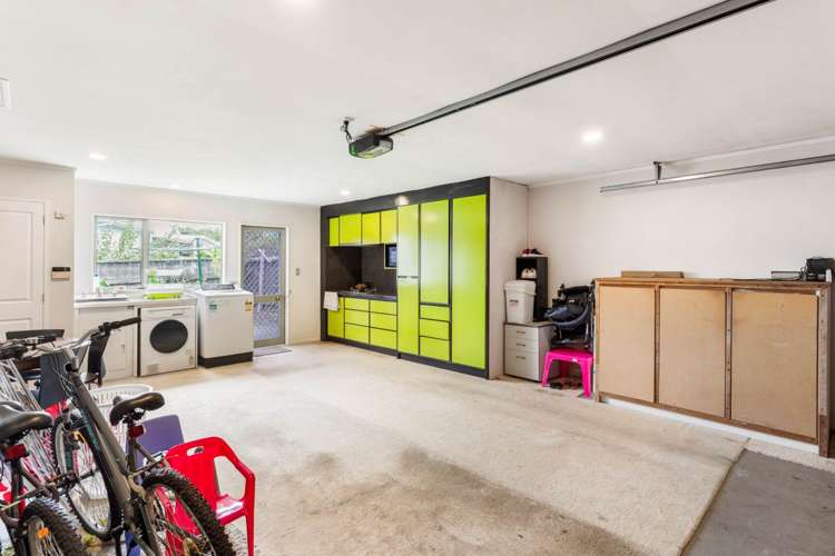 2/296 Wairau Road Glenfield_9