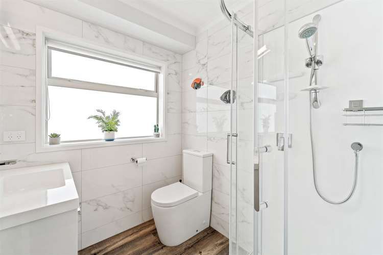 1 Waitaha Close Orewa_17