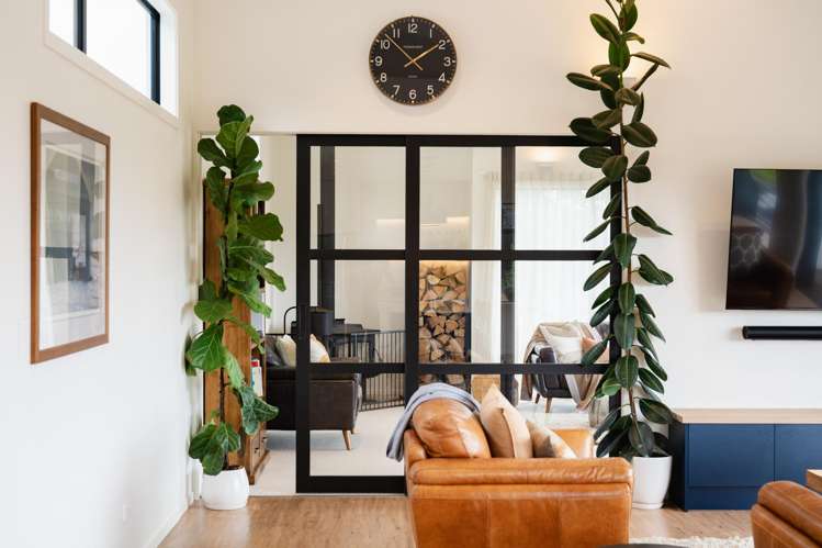 61 Heathfield Drive Mosgiel_13