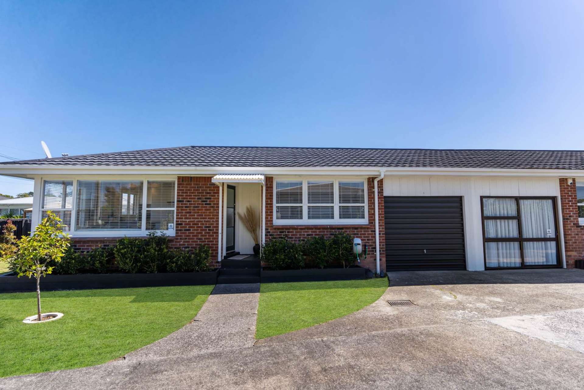 1/9 Anthony Place Pakuranga_0