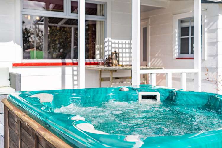 1526 Ararua Road Otamatea Surrounds_14