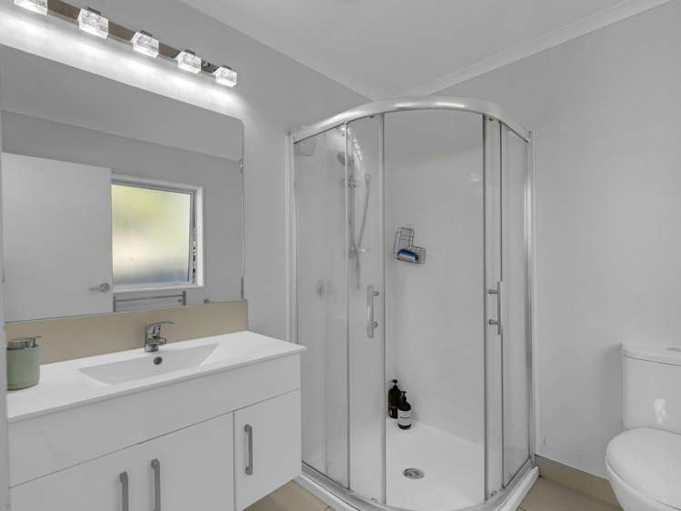 2/197 Peachgrove Road Claudelands_10