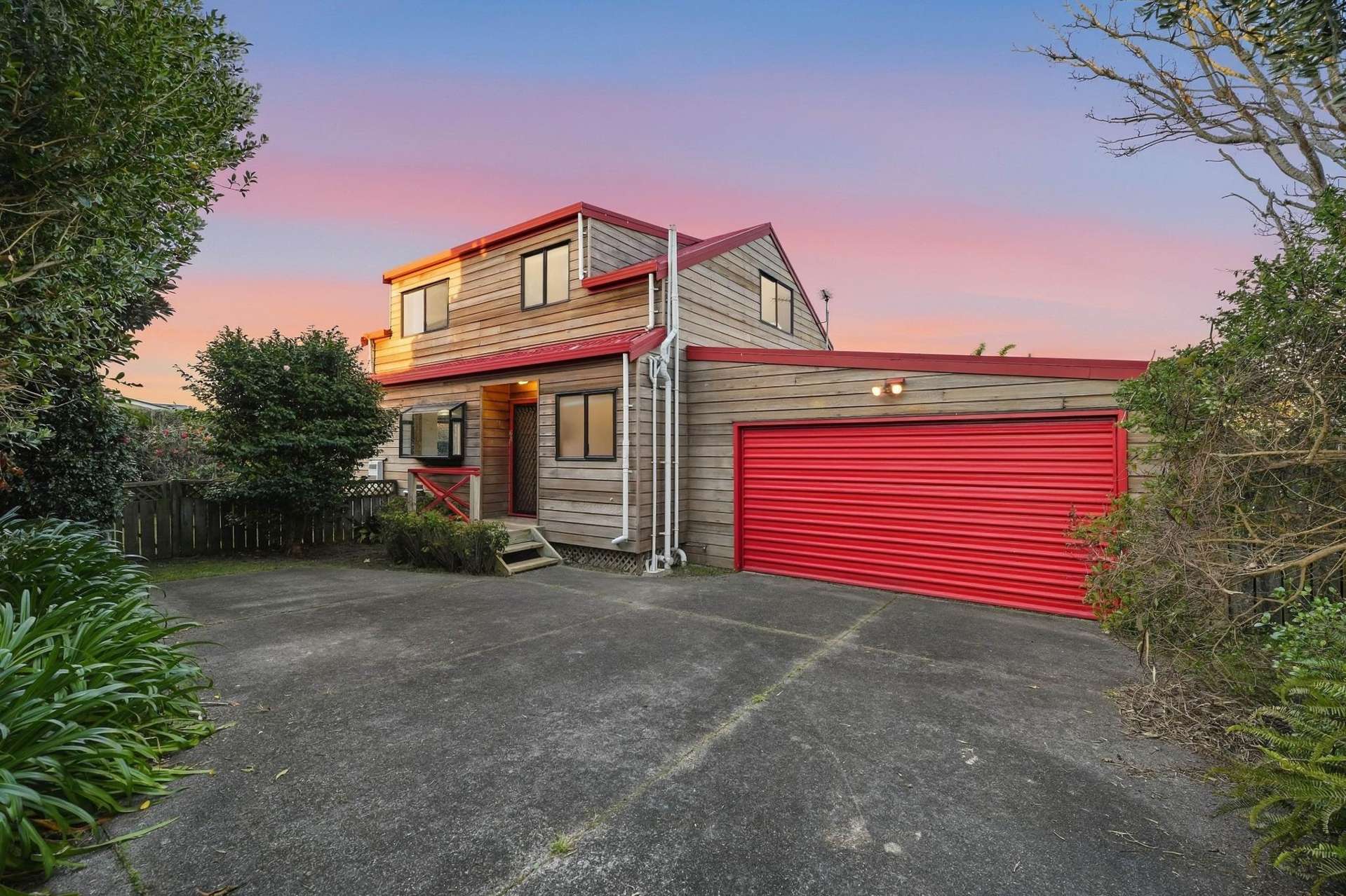 2/6 Maleme Avenue Belmont_0