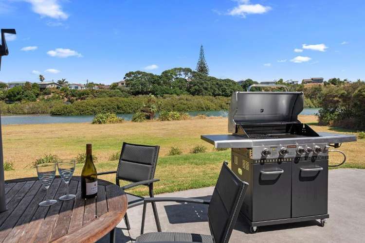 6 Pukeko Street Ruakaka_17