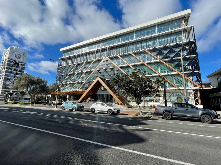 4/139 Devon Street West New Plymouth_0