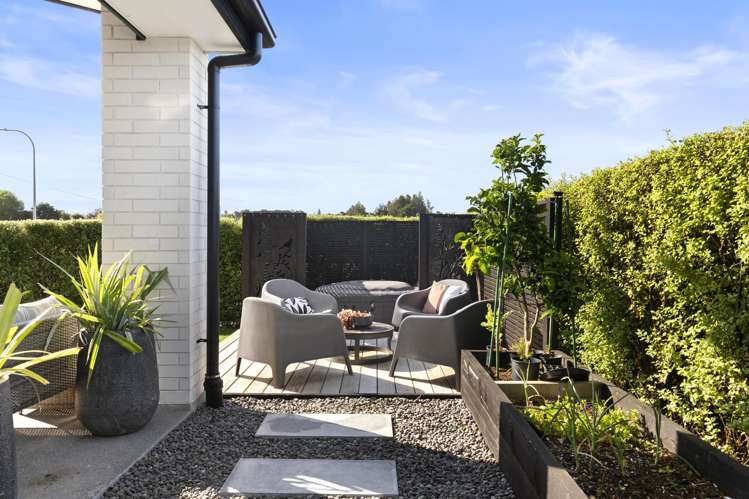 1 Rongoa Maori Way Pukekohe_20