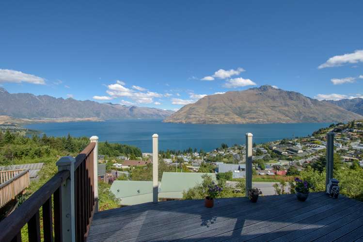 113b Wynyard Crescent Fernhill/Sunshine Bay_19