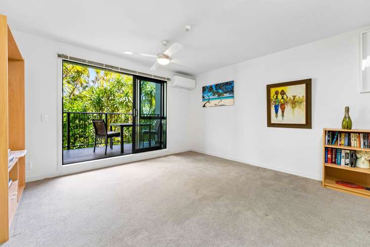 16/241 Hinemoa Street_4