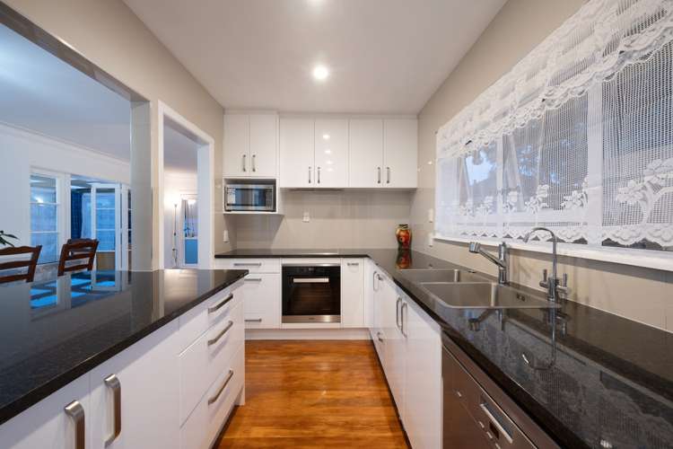 15 Hutchinsons Road Bucklands Beach_5