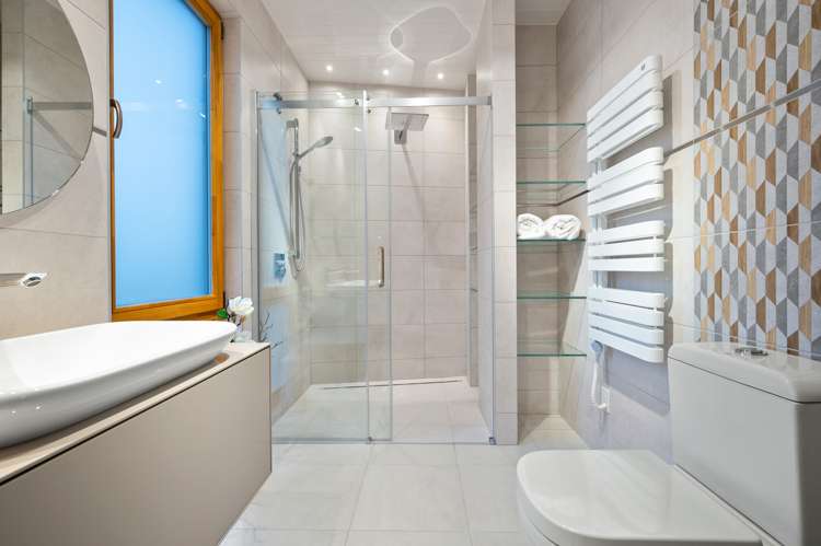 6 Sowerby Place Richmond Hill_22