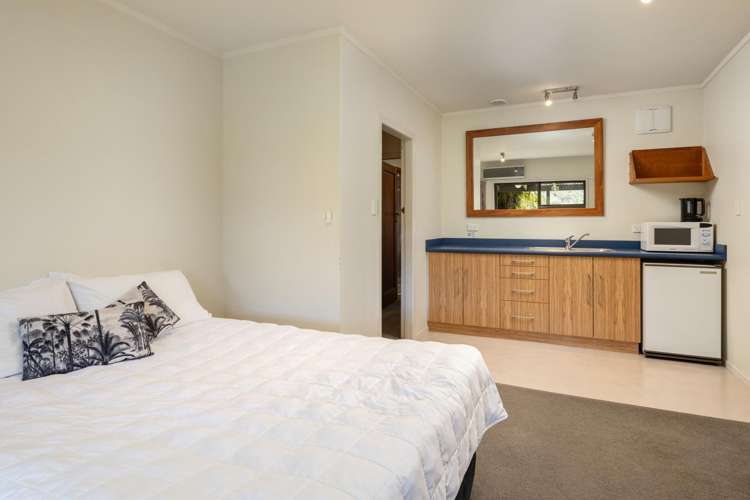 50 Main Road Havelock_13