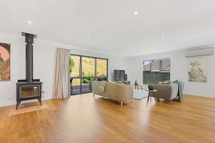 32 Sunningdale Drive Stoke_4