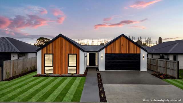 Striking Style & Smart Living - Woodlands Estate
