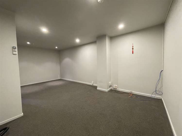 12/14 Acheron Drive Riccarton_7