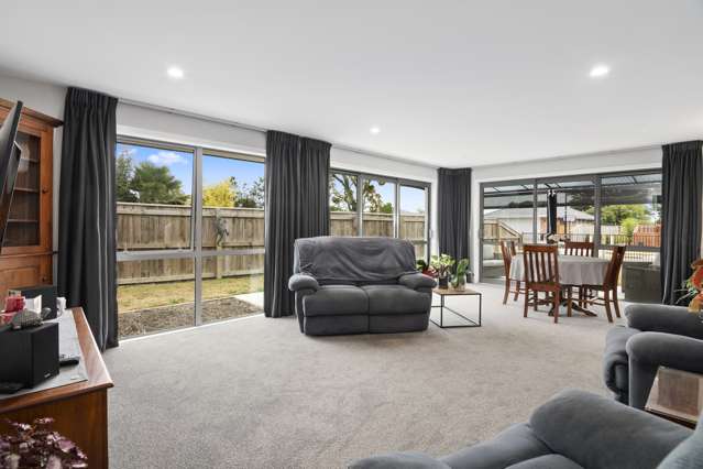 16 Malone Crescent Richmond_3