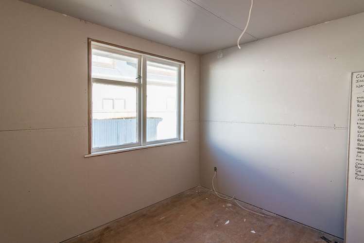 51 Kapiti Crescent Titahi Bay_9