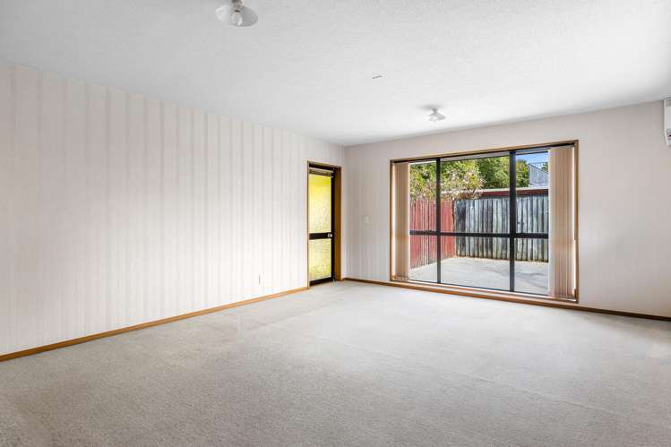 2/74 Lowry Avenue Redwood_6