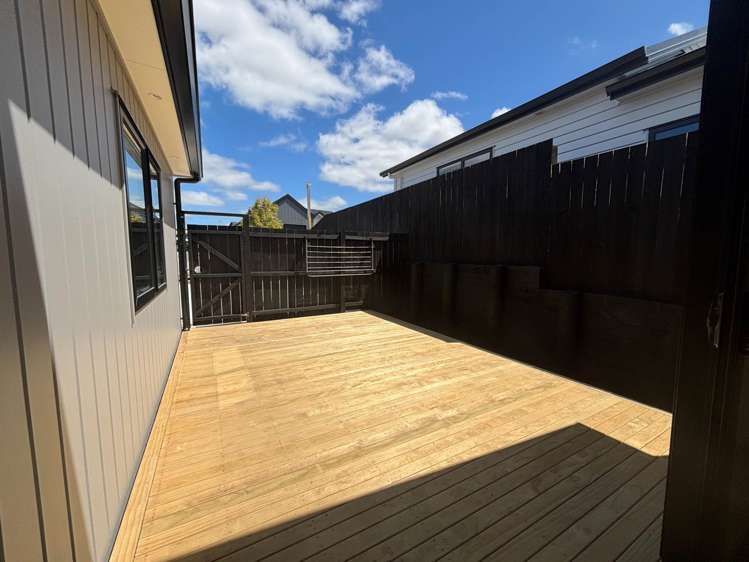 7 Akau Lane Orewa_15