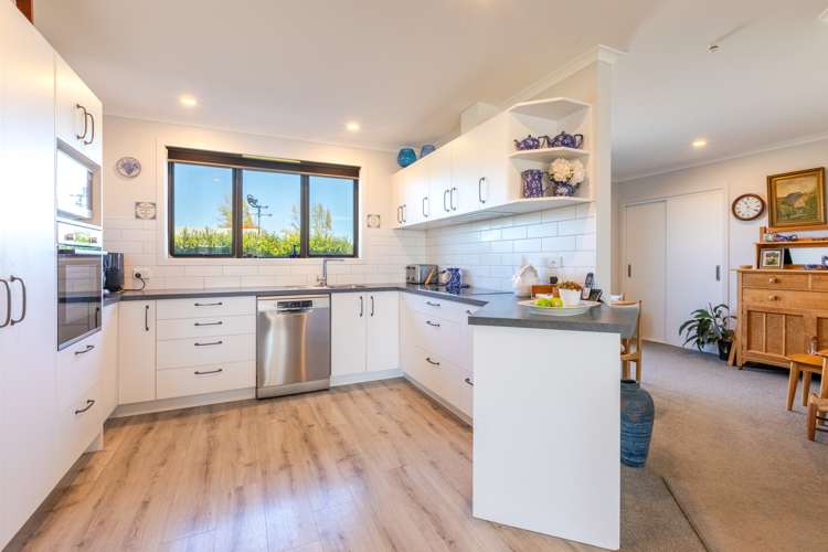 27/36 Henry Russell Estate Waipukurau and Surrounds_5