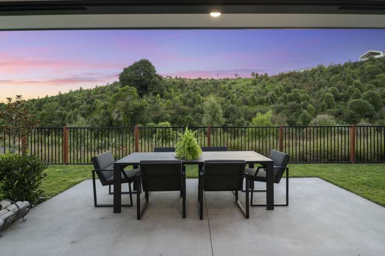 84 Pakanga Grove Pyes Pa_19