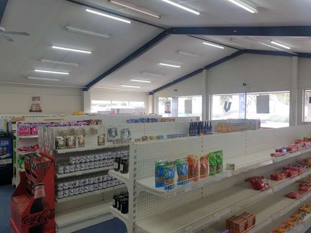 302 Dee Street Avenal_4