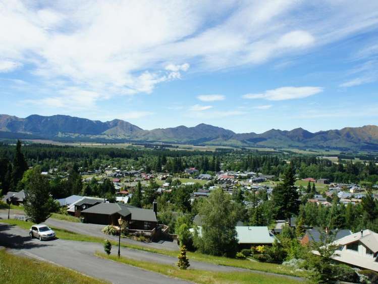 26 Oregon Heights Hanmer Springs_3