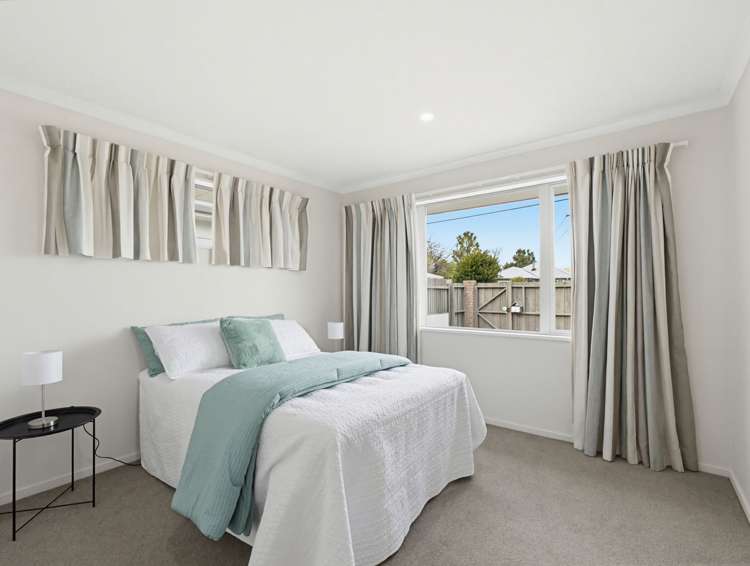 557 Hereford Street Linwood_13