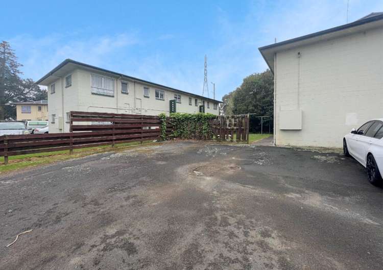 2/239 Old Farm Road 1074_11