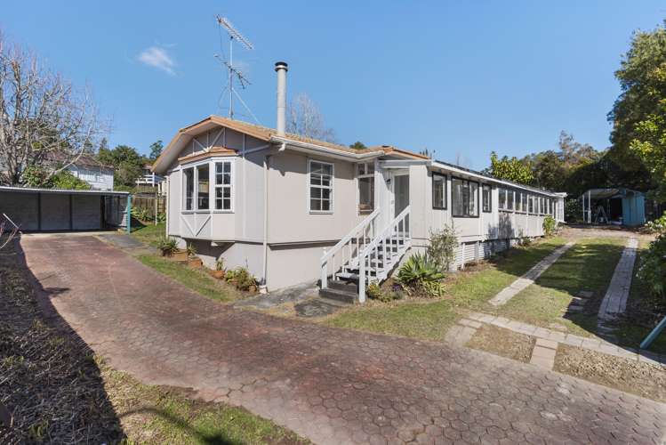 101 Oaktree Avenue Browns Bay_19