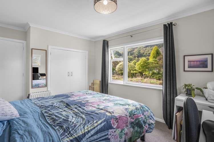 79 Hair Street Wainuiomata_7