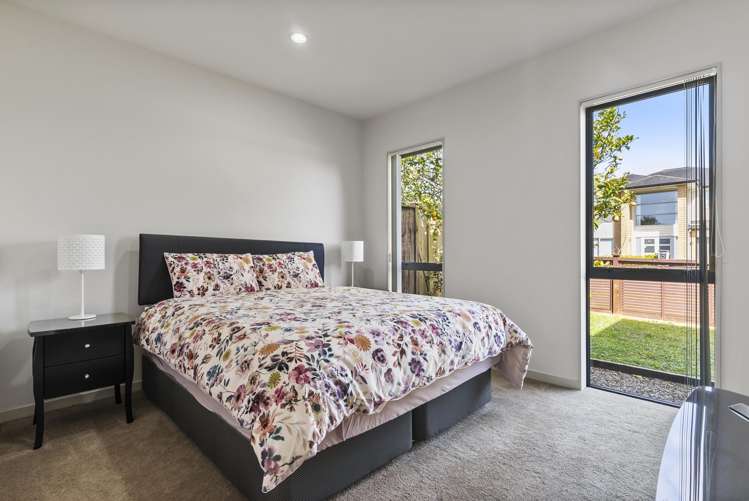 8 Moville Drive Flat Bush_21