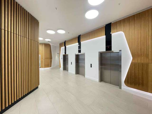 1-7 The Strand Takapuna_2