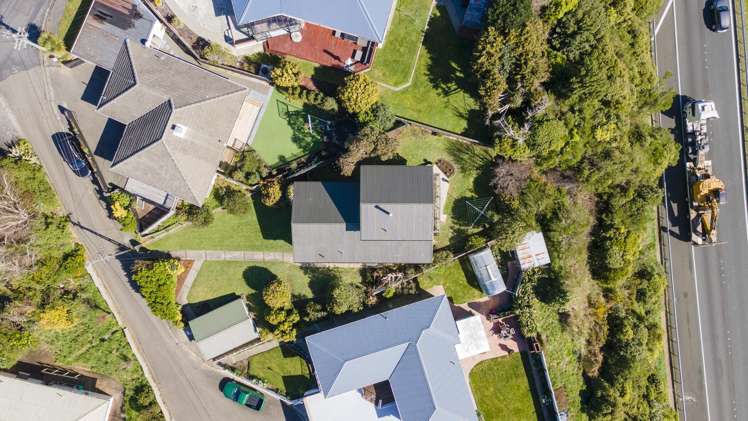 39 Lynda Avenue Paparangi_13