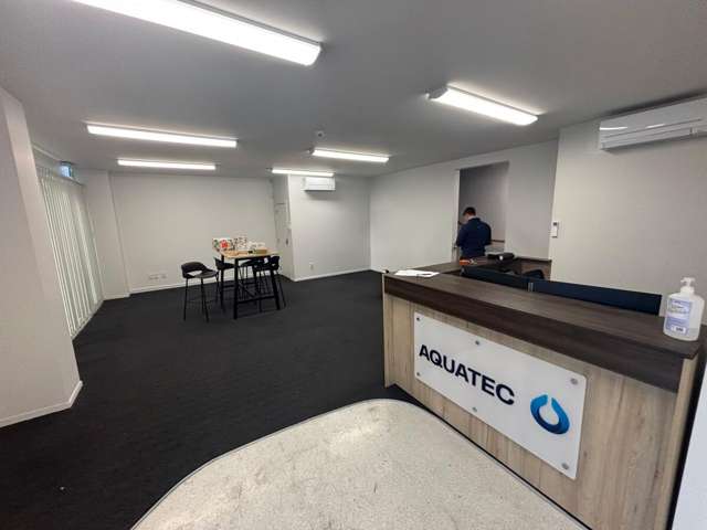 Unit 5, 76 Porana Road Wairau Valley_4