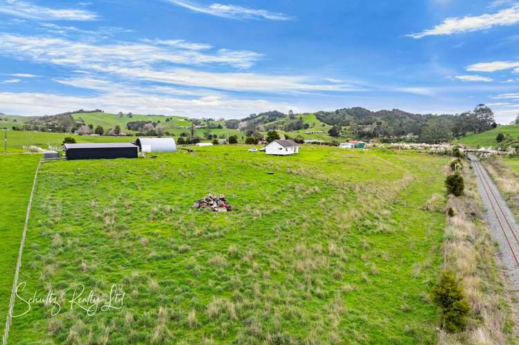 32a Swamp Road Mareretu_37