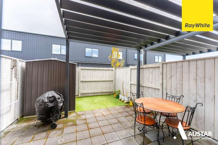 10 Magnetite Lane Flat Bush_12