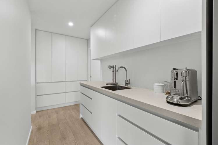 10 Redhaven Rise Netherby_7
