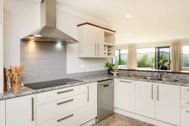 100 Mount Taylor Drive Feilding_5