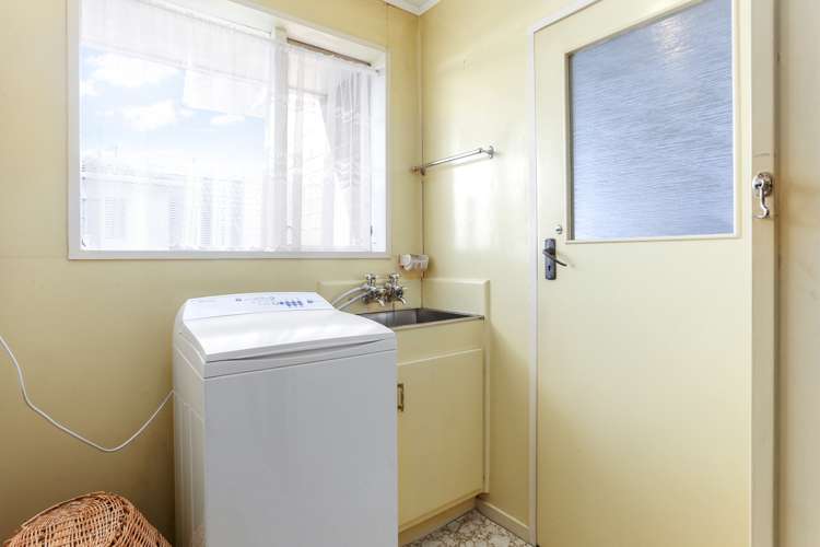 3/97 Golf Road New Lynn_11