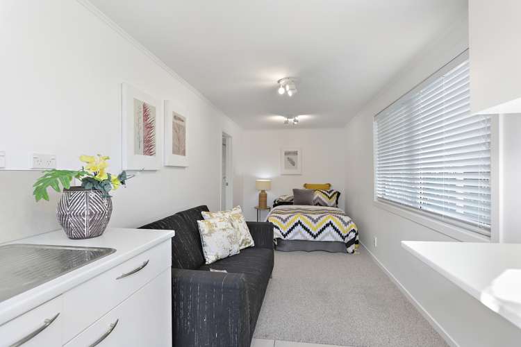 59 Glendale Road Glen Eden_19