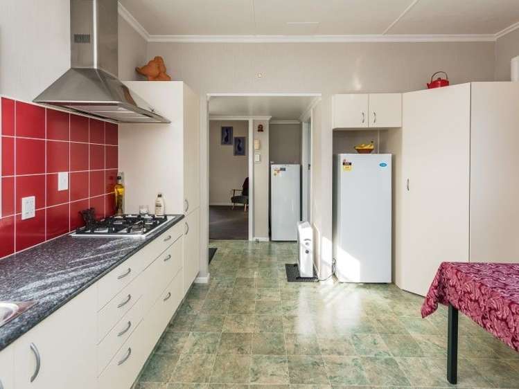 98 Alma Road Gonville_10