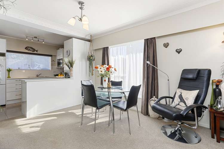 2/32 Matuhi Rise Henderson_6