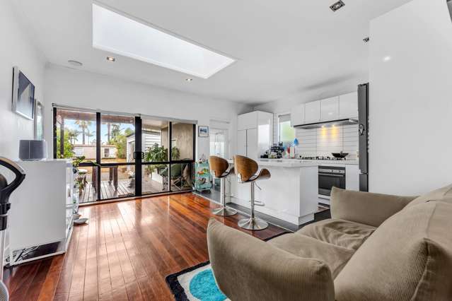 84 Eversleigh Road Belmont_3