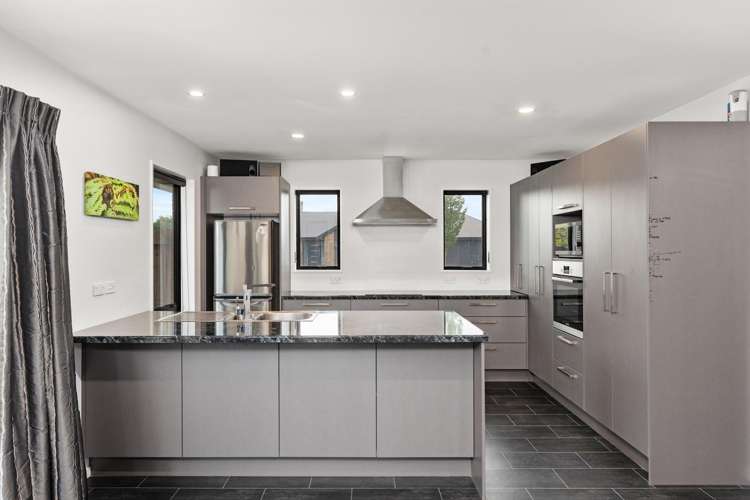3 Granite Drive_5