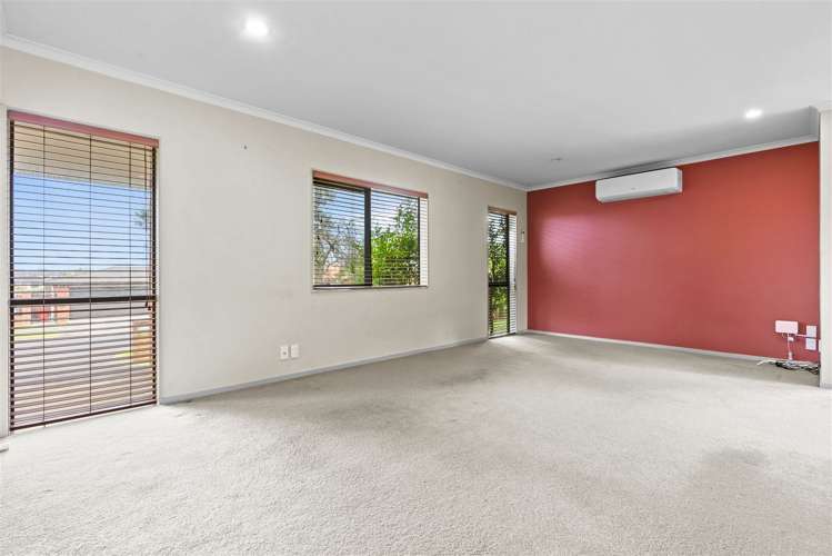 6 Brunswick Rise Mangere_5