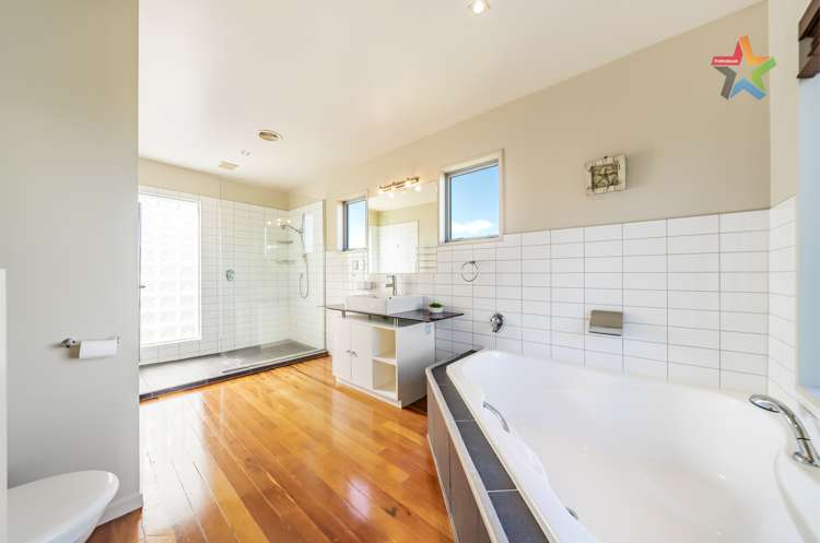 27 Meadowbank Drive Belmont_11