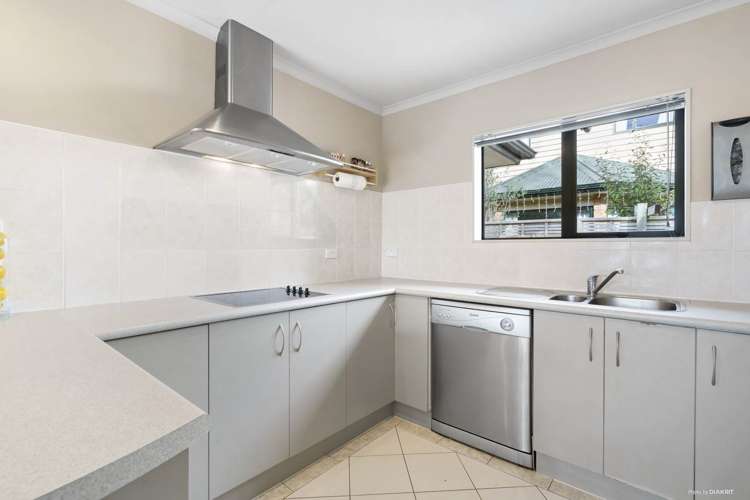 15 Delphi Grove Tuakau_6