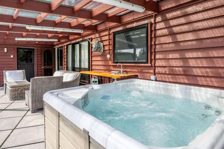1829F Cambridge Road Karapiro_34