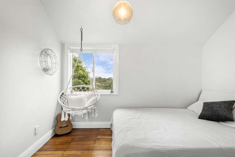 1268 East Coast Road Redvale_11