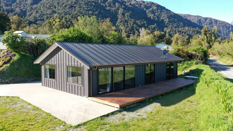 24 Highlander Drive Franz Josef Glacier_2